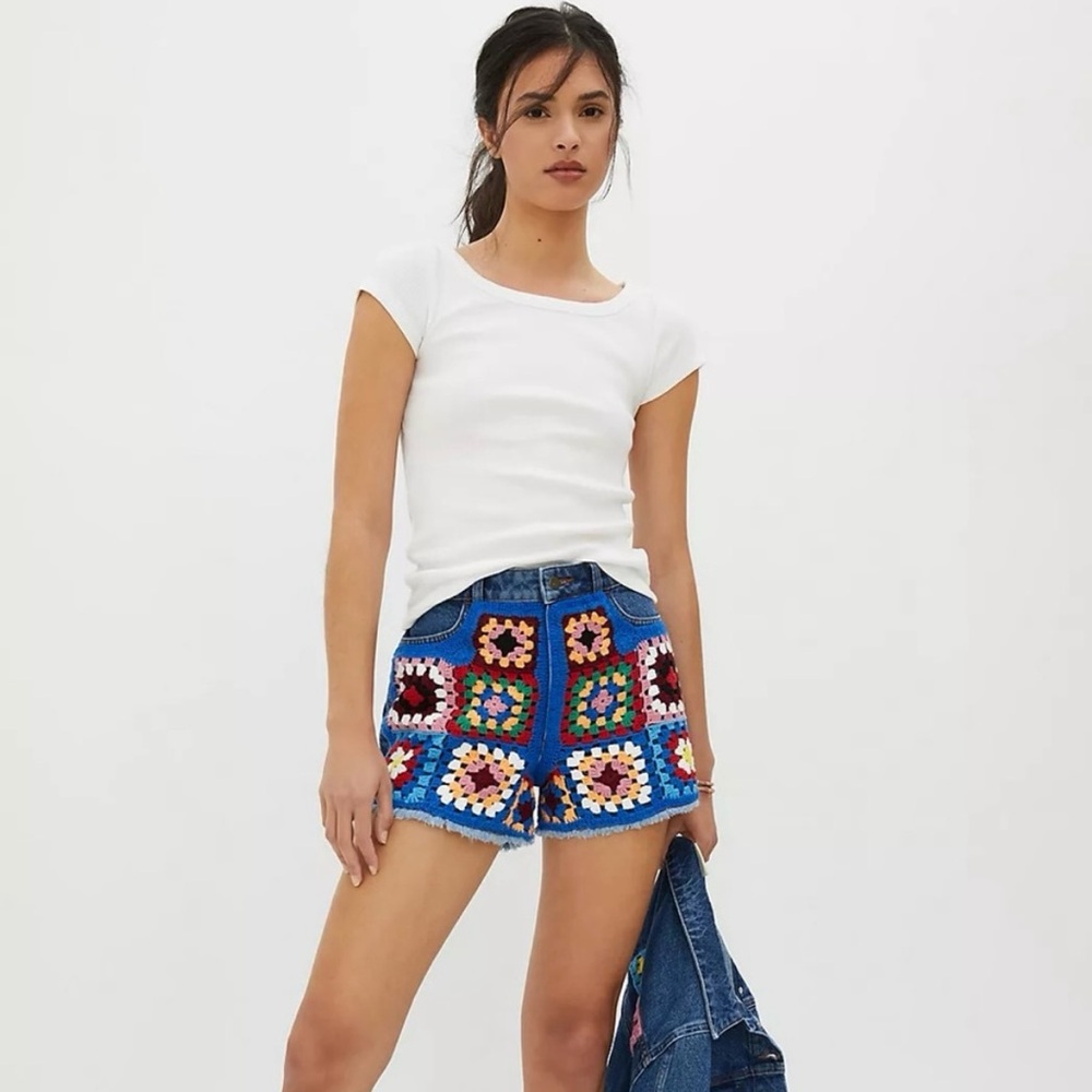 Farm Rio Crochet High Rise Shorts - Picture 3 of 5